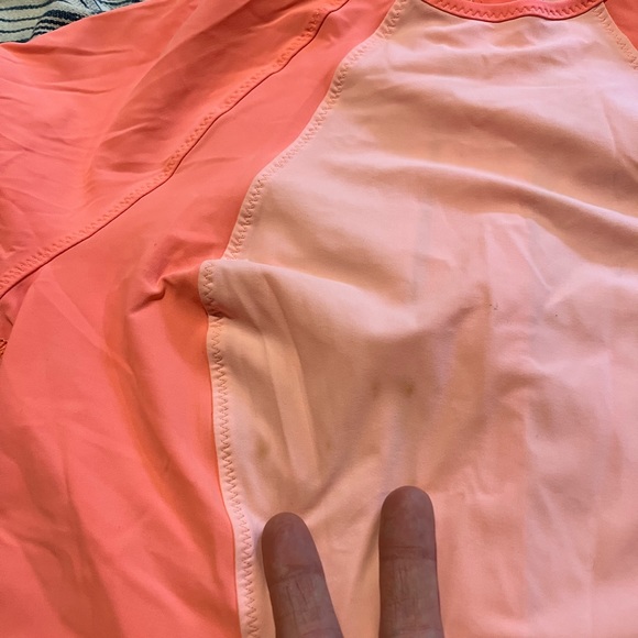 Lululemon Rashguard size 6 - Picture 4 of 7